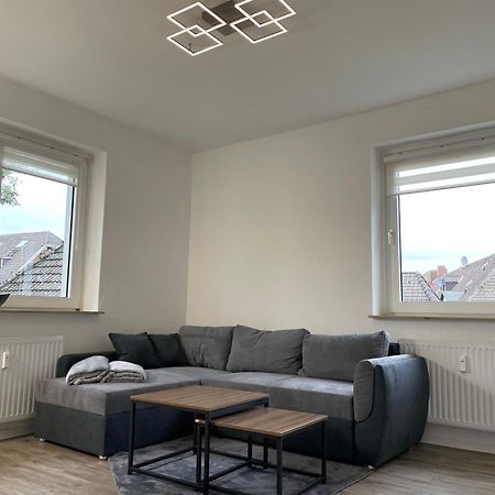 City Apartment Duisburg 1#Netflix &Wlan &Kingsize Bett &Kaffee Maschine & Central & 500M Innenhafen & 2 Min U Bahn Экстерьер фото