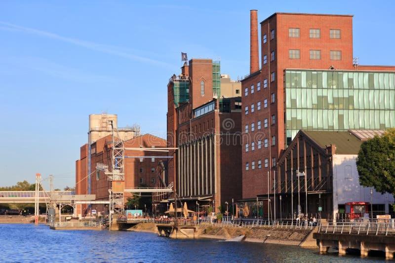 City Apartment Duisburg 1#Netflix &Wlan &Kingsize Bett &Kaffee Maschine & Central & 500M Innenhafen & 2 Min U Bahn Экстерьер фото